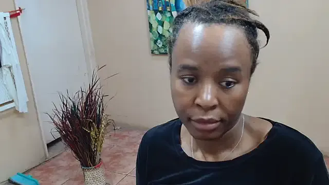 Mia_sweet80 – webcam model profile photo Image 12