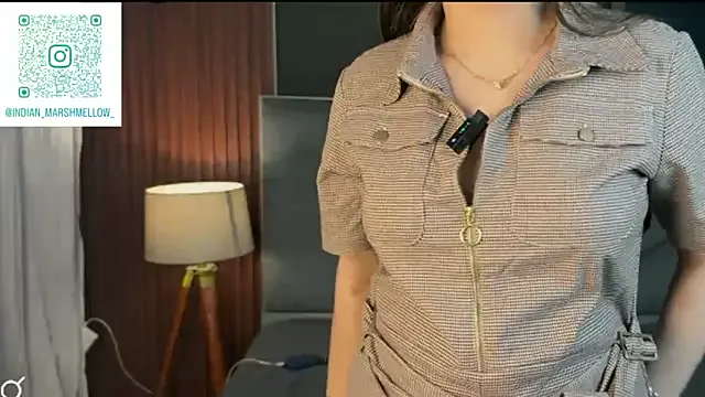 nadia_bliss – webcam model profile photo Image 18