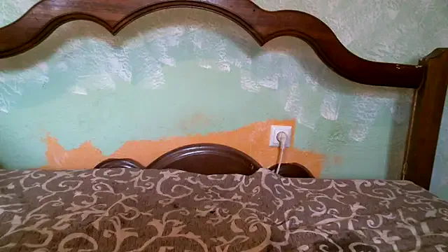 Kivcaluck – webcam model profile photo Image 6