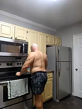 myriambirkett – webcam model profile photo Image 10