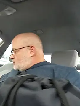 myriambirkett – webcam model profile photo Image 17