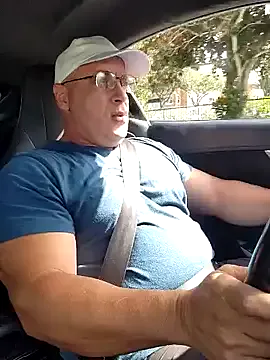 myriambirkett – webcam model profile photo Image 4