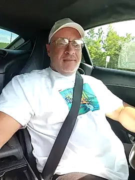 myriambirkett – webcam model profile photo Image 8