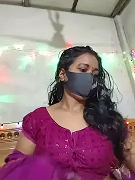 sareandrob – webcam model profile photo Image 8