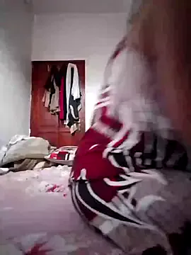 raveneusbiter – webcam model profile photo Image 6