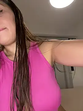 AllaTousNew – webcam model profile photo Image 8