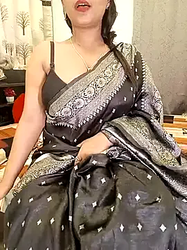 Megan_galactica – webcam model profile photo Image 11