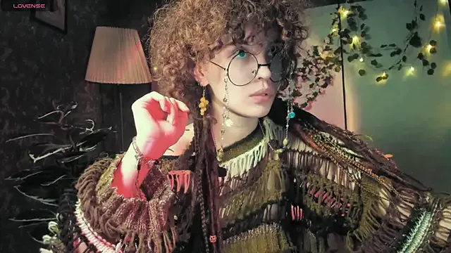 Manu_2002_ – webcam model profile photo Image 13