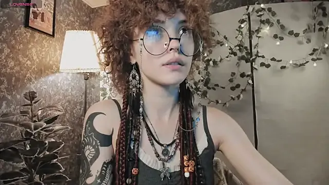 Manu_2002_ – webcam model profile photo Image 8