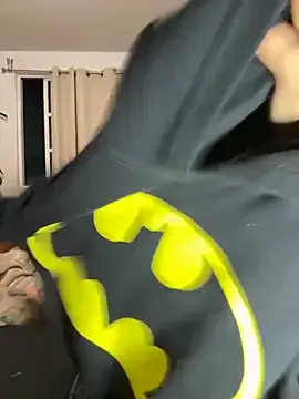 AmiLewis – webcam model profile photo Image 11