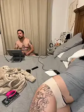 AmiLewis – webcam model profile photo Image 9