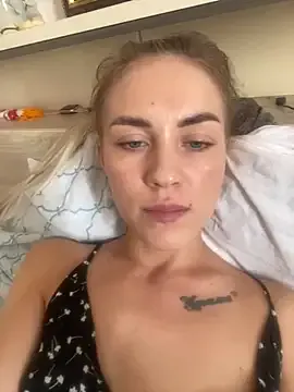 ginacali – webcam model profile photo Image 10