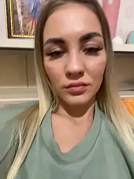 ginacali – webcam model profile photo Image 17