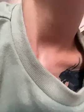 ginacali – webcam model profile photo Image 18