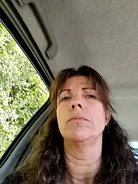 grettabenett_ profile photo Image 8