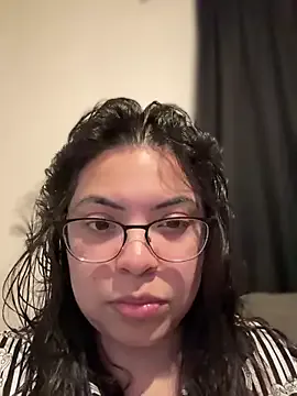 Eden-top – webcam model profile photo Image 10