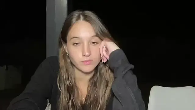 ayxqueenx – webcam model profile photo Image 3