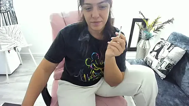 Emma-kell – webcam model profile photo Image 10