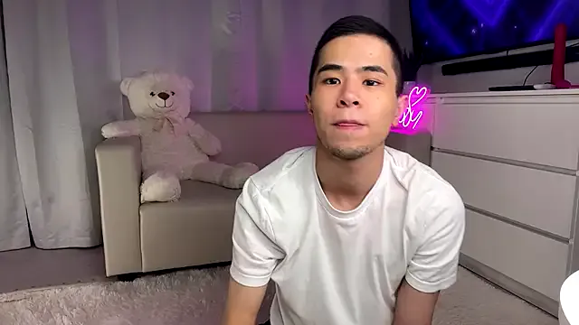 Chaptertoo – webcam model profile photo Image 13