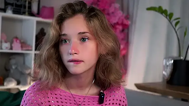 DairyQueen2 – webcam model profile photo Image 4