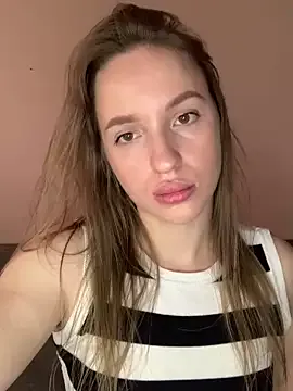 _miss_hinata_ – webcam model profile photo Image 6