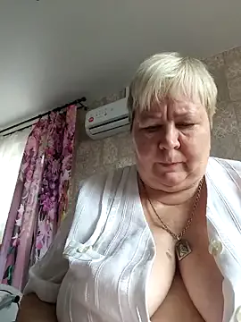 curvyflawless – webcam model profile photo Image 17