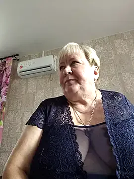 curvyflawless – webcam model profile photo Image 18