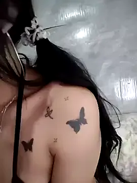 AmiLewis – webcam model profile photo Image 11