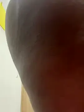 RollDolls – webcam model profile photo Image 2