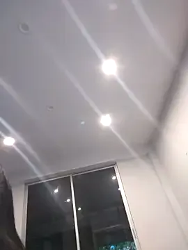 stussy3325 – webcam model profile photo Image 10