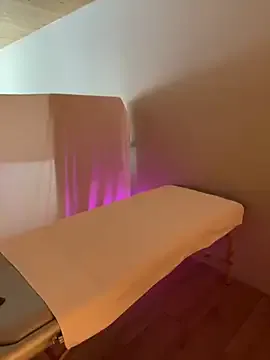 nide_xiaogou – webcam model profile photo Image 6