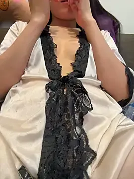 OnlyPragya – webcam model profile photo Image 2