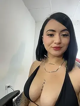 Nicoleevien – webcam model profile photo Image 6