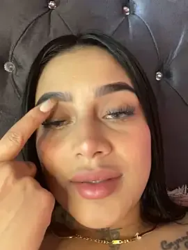 crazy_gerls – webcam model profile photo Image 12