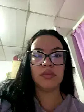 Myna-ssxxy12 – webcam model profile photo Image 18