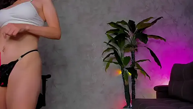 Miss__Malaika – webcam model profile photo Image 12