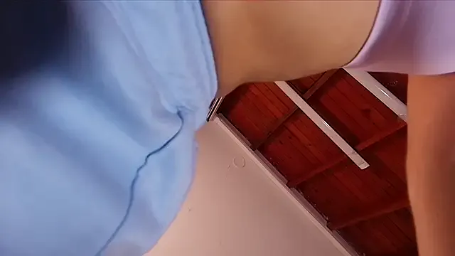 Cum_girlss – webcam model profile photo Image 8