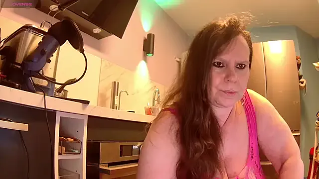 Simone_Miller – webcam model profile photo Image 10