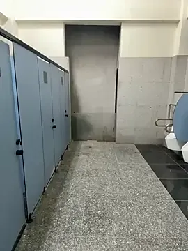 anli5 – webcam model profile photo Image 12