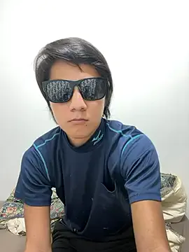 hoaarisa – webcam model profile photo Image 5