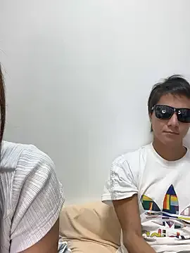 hoaarisa – webcam model profile photo Image 7