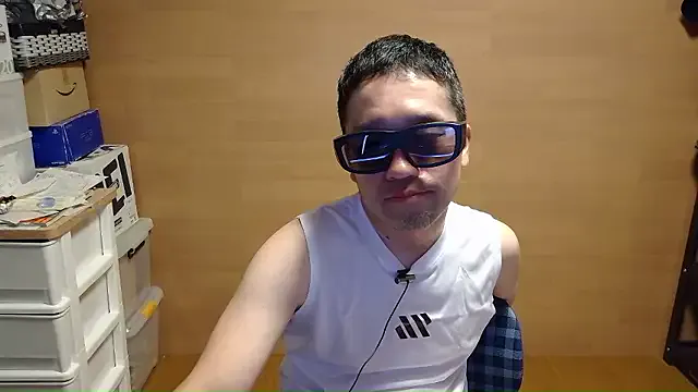 EmiliaCatalina – webcam model profile photo Image 2