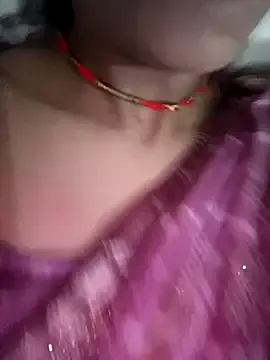 FayeFlame – webcam model profile photo Image 4