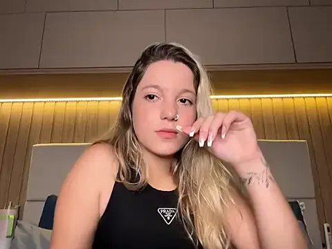 camiysebas21 – webcam model profile photo Image 6