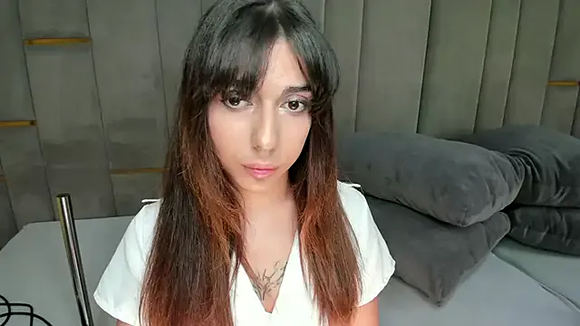 curvyflawless – webcam model profile photo Image 11