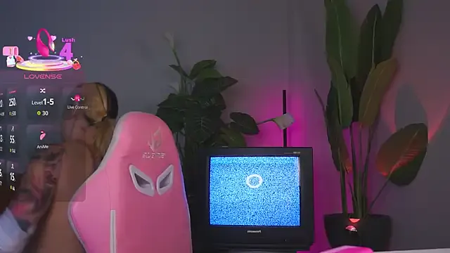 sexychutxxx7 – webcam model profile photo Image 9