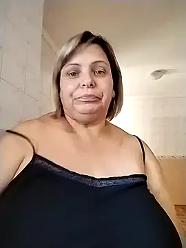 Alice_surprise – webcam model profile photo Image 10