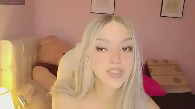 VendiMur – webcam model profile photo Image 4