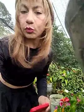 ClaireBree – webcam model profile photo Image 9