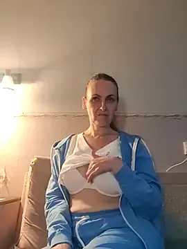 RomanticCouple432 – webcam model profile photo Image 10